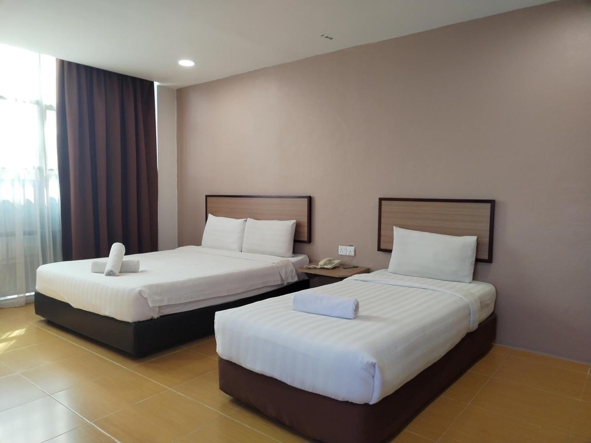 Maple Boutique Hotel 哥打巴鲁 外观 照片