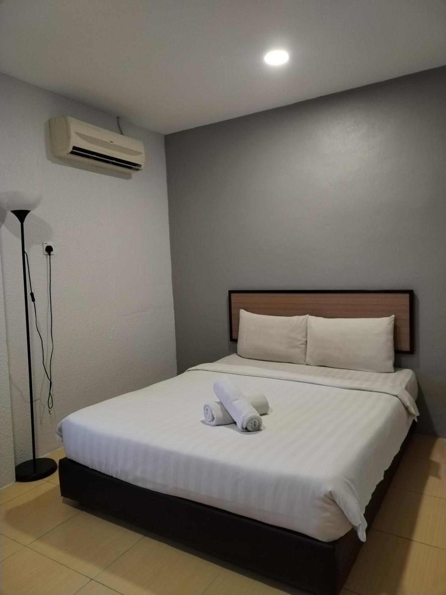 Maple Boutique Hotel 哥打巴鲁 外观 照片