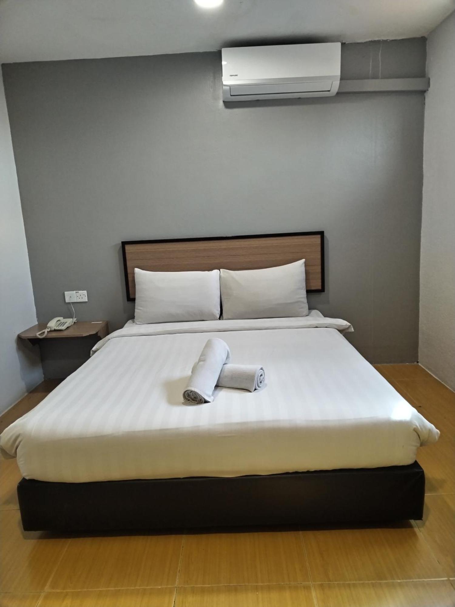 Maple Boutique Hotel 哥打巴鲁 外观 照片